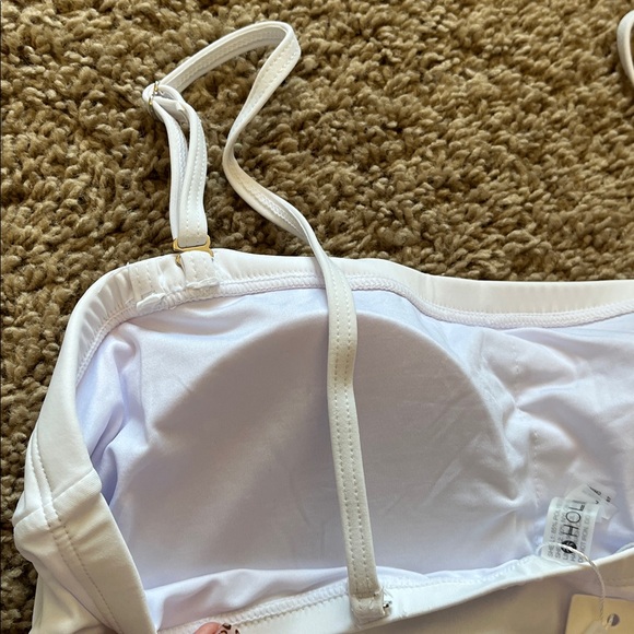 Holipick White One-Piece Swimsuit with removable and adjustable straps. Large - Picture 5 of 9